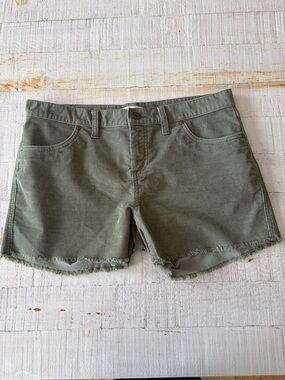 Carve Designs Corduroy Shorts size 8 Mid Rise Cutoff Green Lightweight